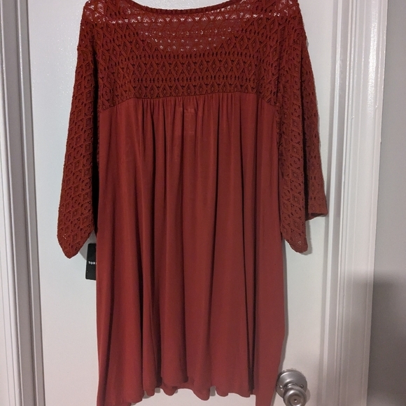 Women's Red Lace Yoke Top - Picture 5 of 6